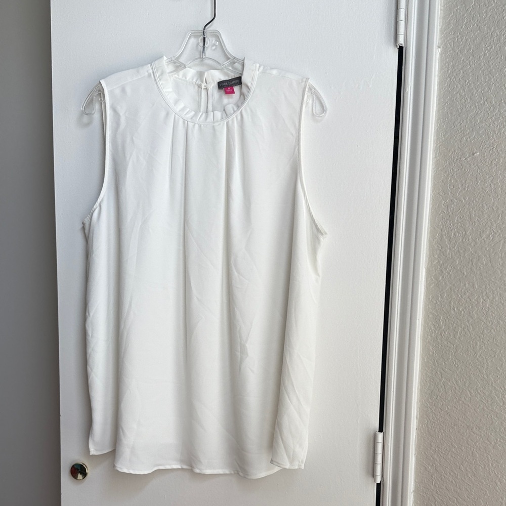 Elegant White Sleeveless Top